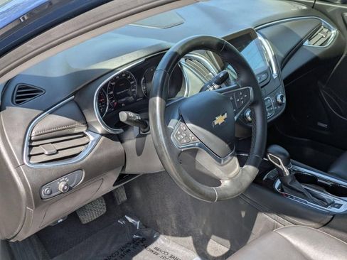 Used 2024 Chevrolet Malibu LT FWD image 11
