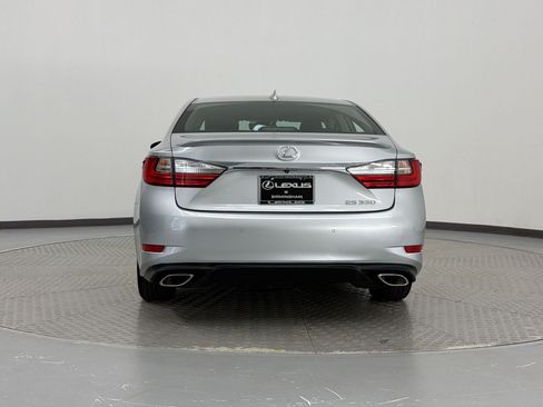 Used 2017 Lexus ES 350 w/ Luxury Package FWD image 10