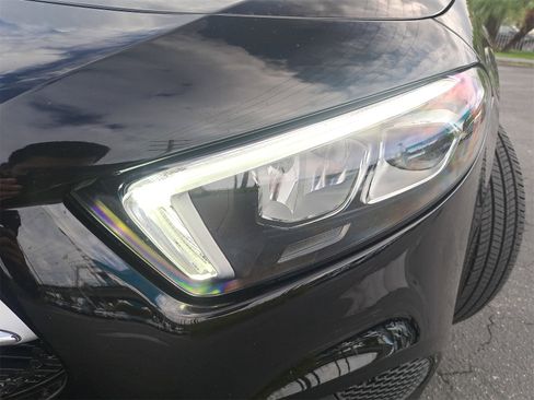 Used 2022 Mercedes-Benz A 220 image 32