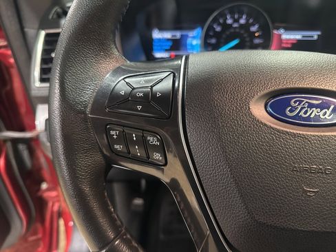 Used 2018 Ford Explorer Limited w/ Equipment Group 301A image 23