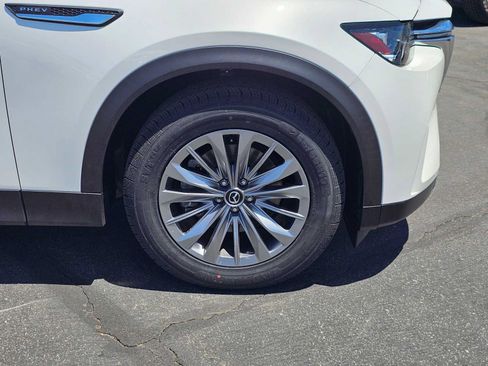 Used 2024 MAZDA CX-90 Plug-In Hybrid w/ Preferred AWD/4WD image 4