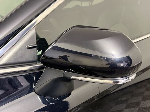 Used 2024 Toyota Camry LE w/ Convenience Package image 12