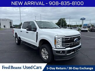 Used 2025 Ford F250 XLT w/ Snow Plow Prep Package AWD/4WD video 1