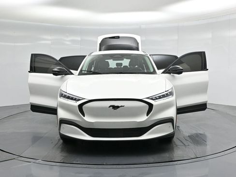 Certified 2023 Ford Mustang Mach-E Select image 31
