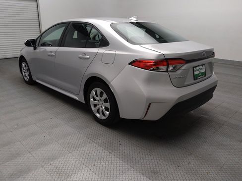 Used 2024 Toyota Corolla LE FWD image 5