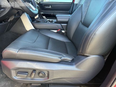 Used 2022 Toyota Tundra Limited AWD/4WD image 14