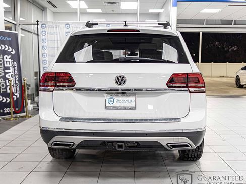 Used 2019 Volkswagen Atlas SEL Premium image 13