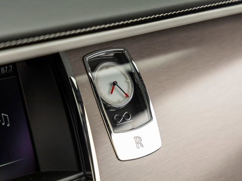 Used 2018 Rolls-Royce Wraith RWD image 42