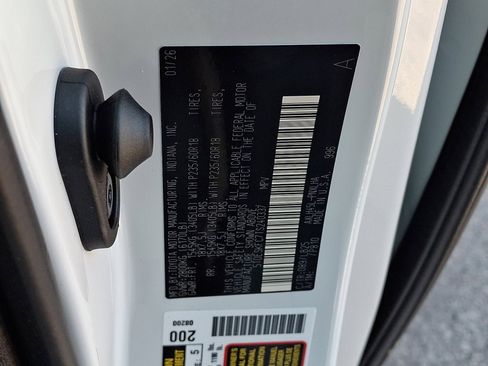 New 2026 Toyota Sienna Platinum image 18