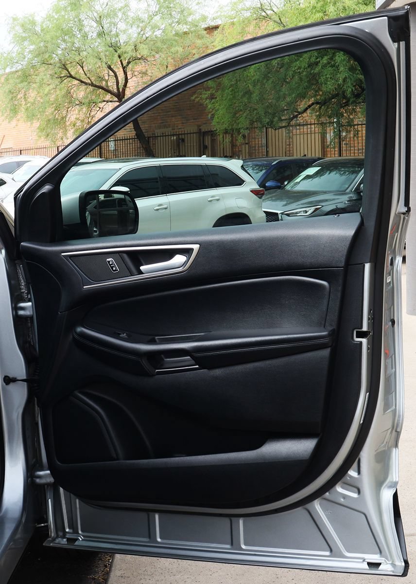 Used 2022 Ford Edge SEL AWD/4WD image 29
