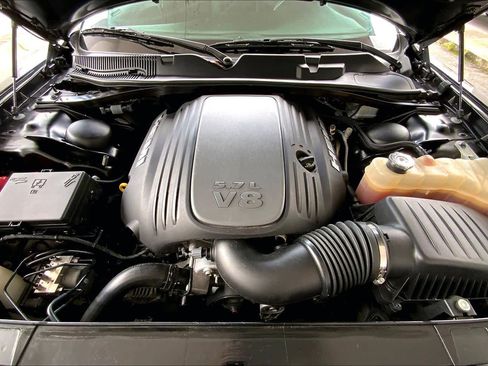 Used 2022 Dodge Challenger R/T w/ Blacktop Package image 31