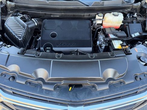 Certified 2021 Chevrolet Traverse LS image 24