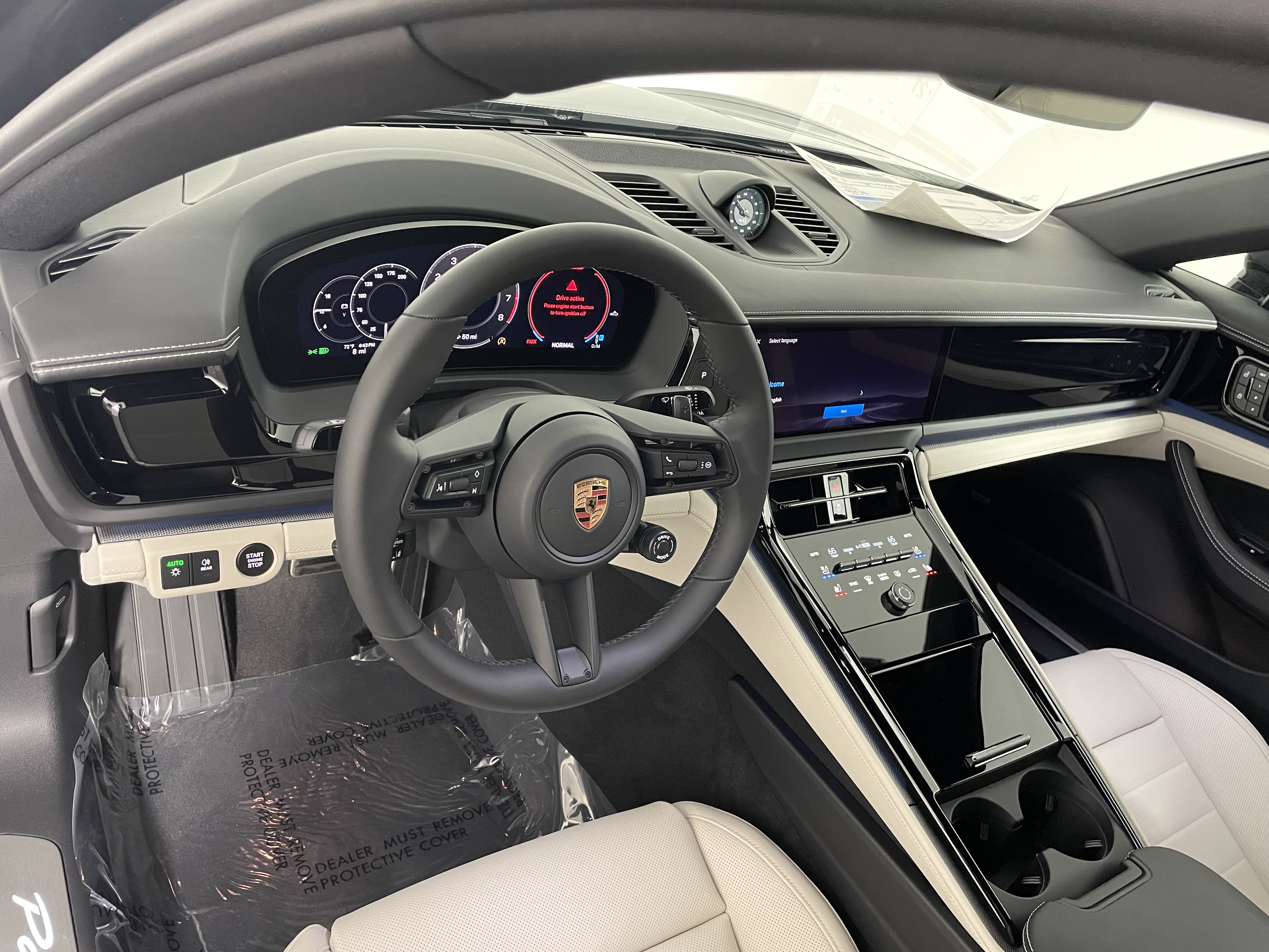 New 2026 Porsche Panamera RWD image 4
