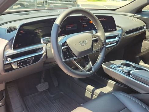 Certified 2024 Cadillac Lyriq Sport AWD/4WD image 22