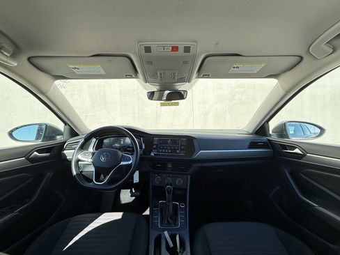 Used 2024 Volkswagen Jetta S image 6