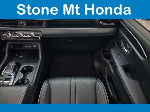 Used 2023 Honda Pilot Elite image 18