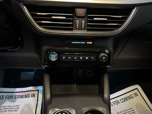 Used 2024 Ford Escape Platinum image 16
