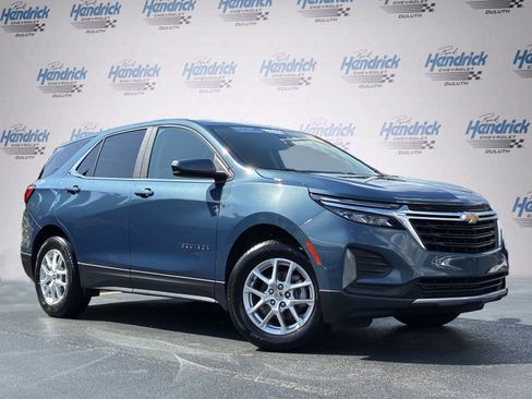 Used 2024 Chevrolet Equinox LT AWD/4WD image 2