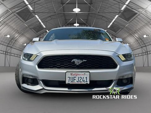 Used 2016 Ford Mustang Coupe w/ Equipment Group 051A RWD image 2