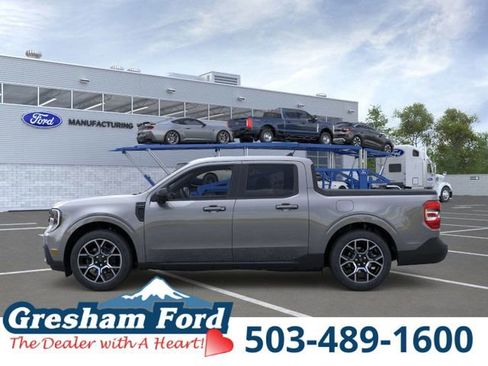 New 2026 Ford Maverick Lariat w/ 4K Tow Package image 3