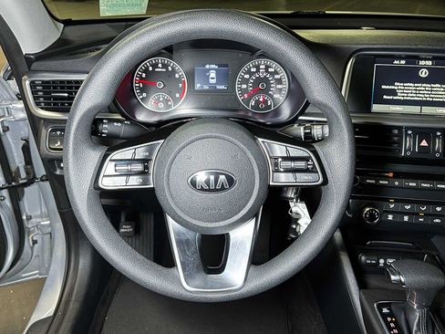 Used 2019 Kia Optima LX FWD image 25