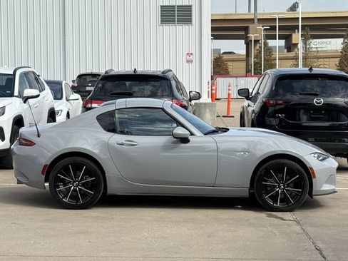 Used 2025 MAZDA MX-5 Miata RF Grand Touring RWD image 3