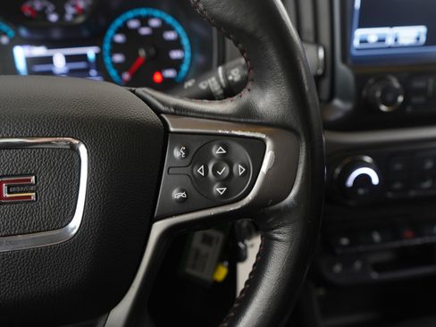 Used 2017 GMC Canyon SLE w/ All Terrain X Package image 26