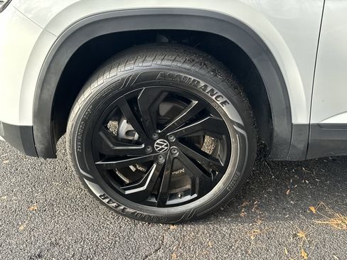 Used 2022 Volkswagen Atlas SE image 13