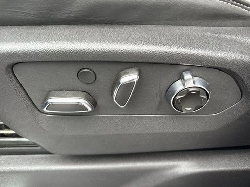 Certified 2024 GMC Sierra 1500 AT4X w/ AT4X AEV Edition image 14