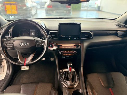 Used 2019 Hyundai Veloster Turbo image 10