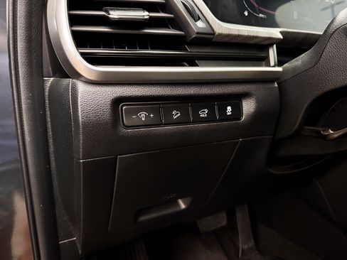 Used 2024 Kia Telluride EX FWD image 19