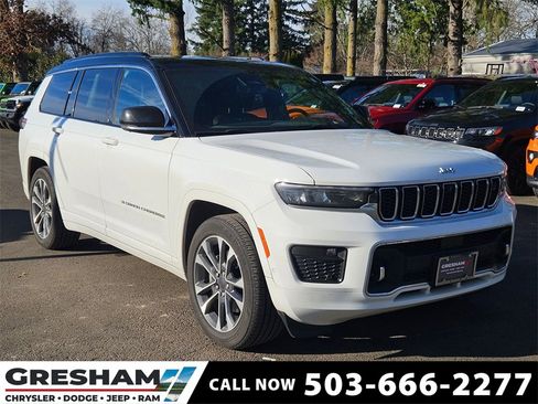 Used 2024 Jeep Grand Cherokee L Overland w/ Advanced Protech Group III image 1