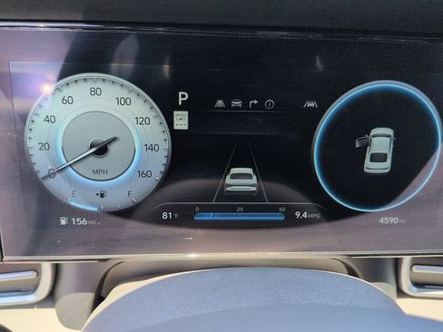 Used 2025 Hyundai Elantra SEL FWD image 19