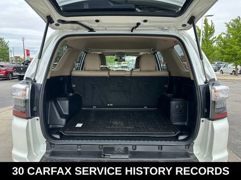 Used 2018 Toyota 4Runner Limited AWD/4WD image 10