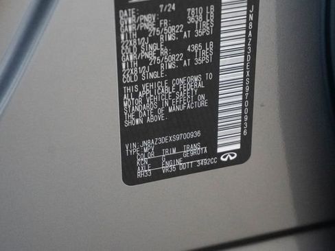 Used 2025 INFINITI QX80 Sensory AWD/4WD image 45