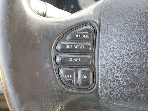 Used 2006 Ford F250 Lariat image 16