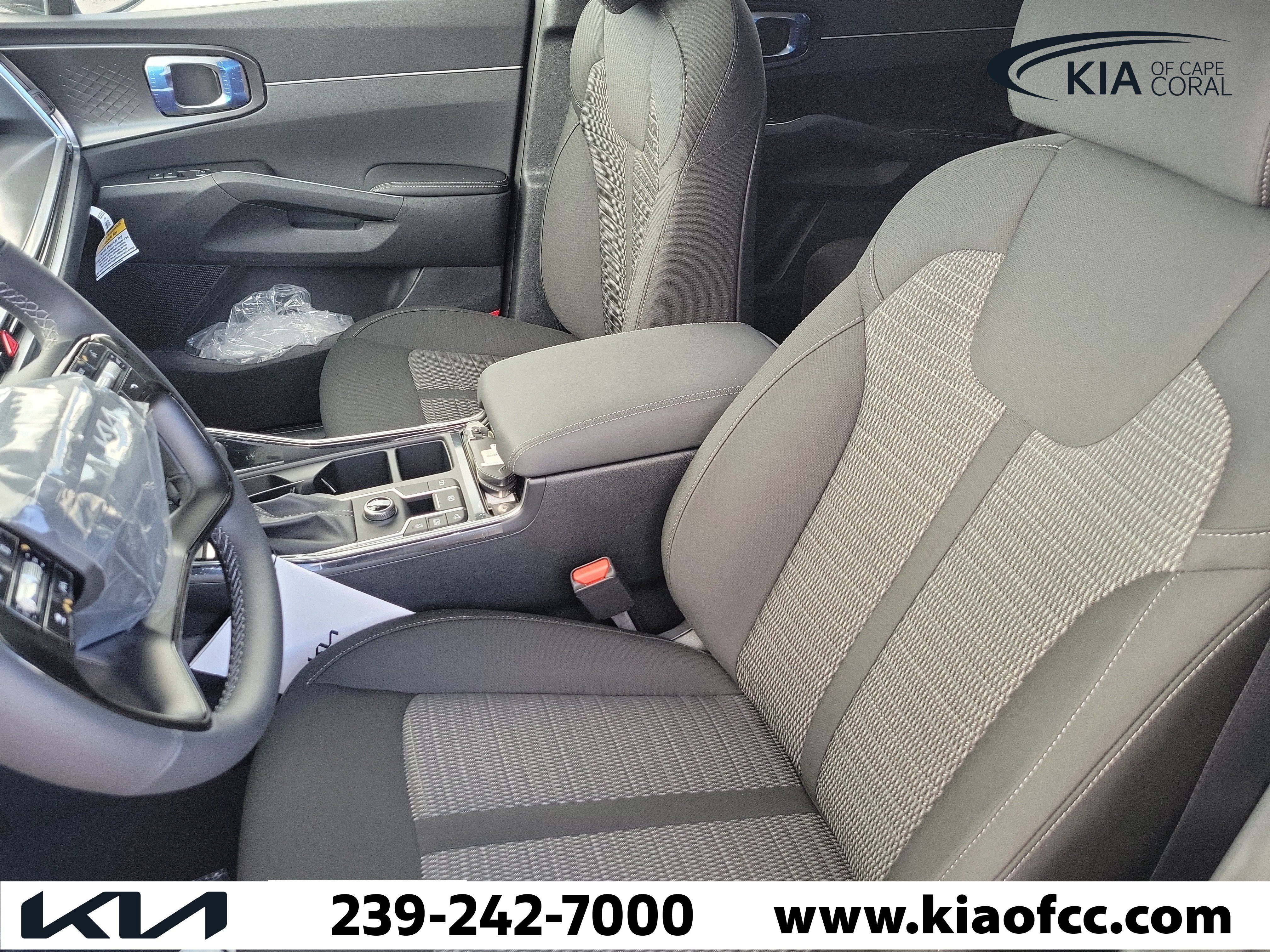 New 2026 Kia Sorento LX FWD image 21