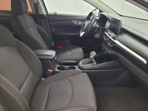 Used 2021 Kia Forte LXS FWD image 21