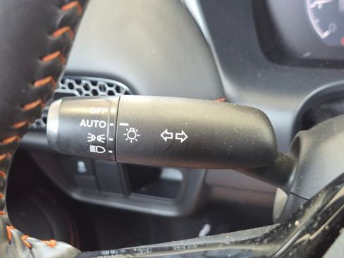 Used 2023 Honda HR-V Sport image 6