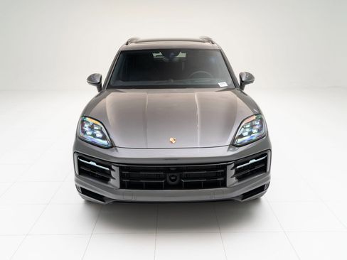New 2026 Porsche Cayenne E-Hybrid image 6