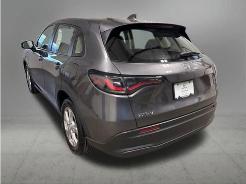 Certified 2024 Honda HR-V LX image 3