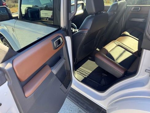 Used 2023 Ford Bronco Outer Banks image 41