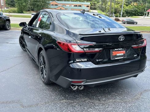 New 2026 Toyota Camry SE w/ Multimedia Upgrade Package FWD image 5