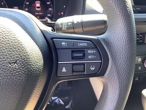 Used 2024 Honda Accord EX image 12
