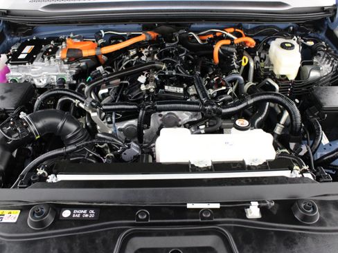 Used 2025 Toyota Land Cruiser w/ Premium Package AWD/4WD image 43