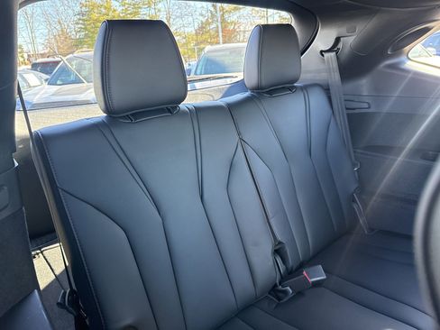 Used 2023 Acura MDX A-Spec image 17