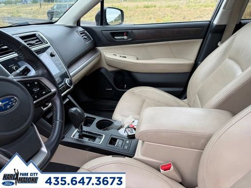 Used 2018 Subaru Outback 3.6R Limited AWD/4WD image 23