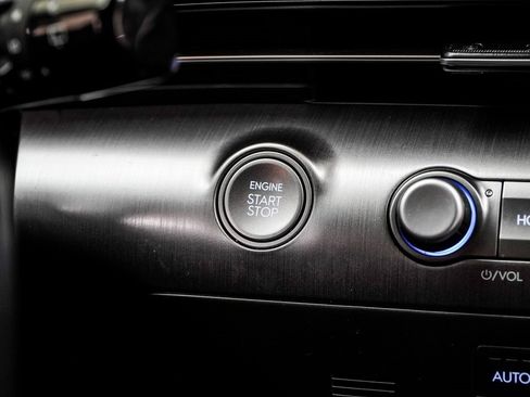 Used 2025 Hyundai Kona SEL image 25