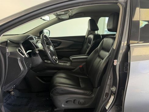 Used 2023 Nissan Murano SV AWD/4WD image 11