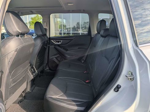 Used 2019 Subaru Forester Touring w/ Popular Package #3 AWD/4WD image 16